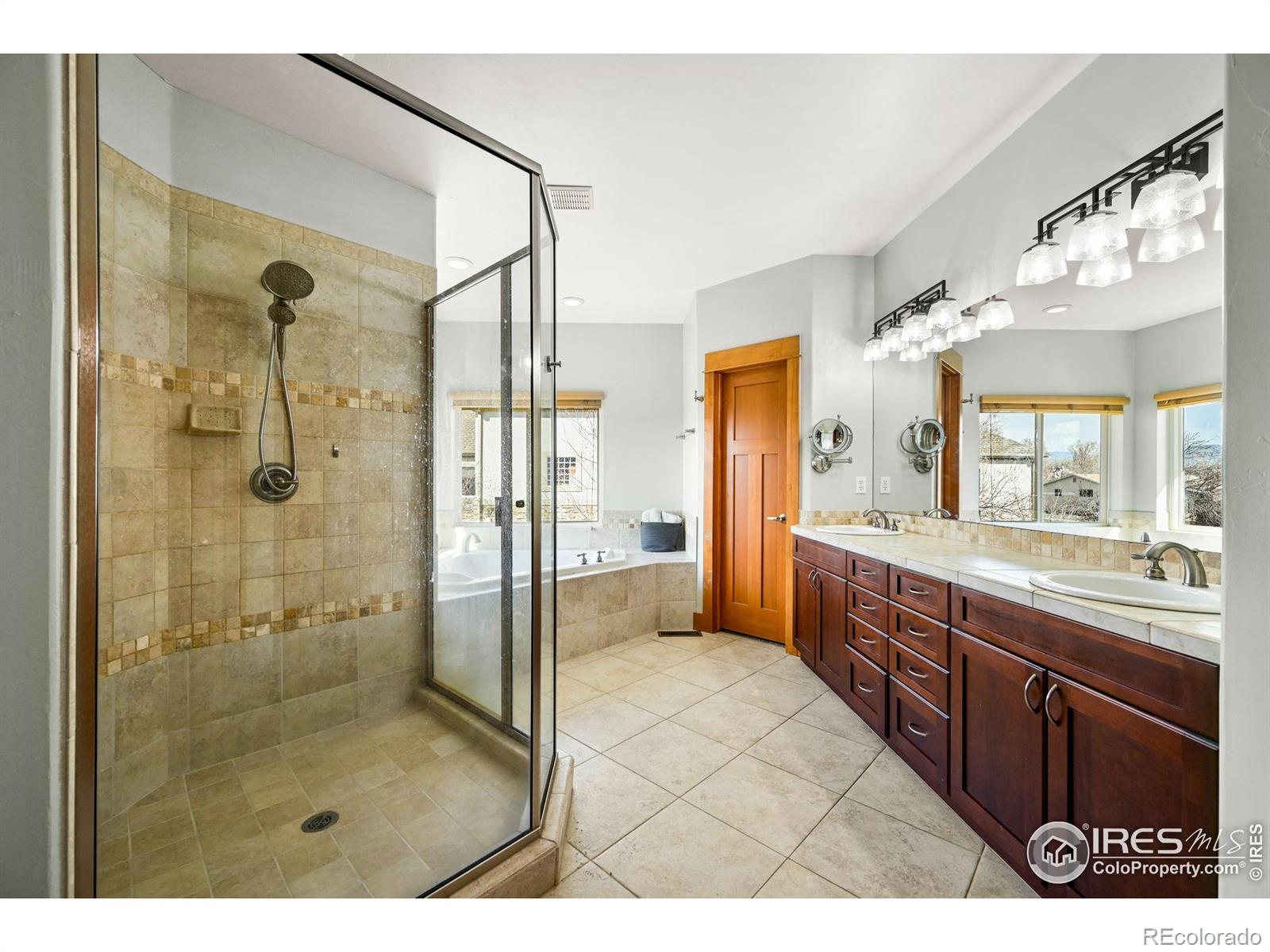 MLS Image #19 for 13866 w 76th place,arvada, Colorado
