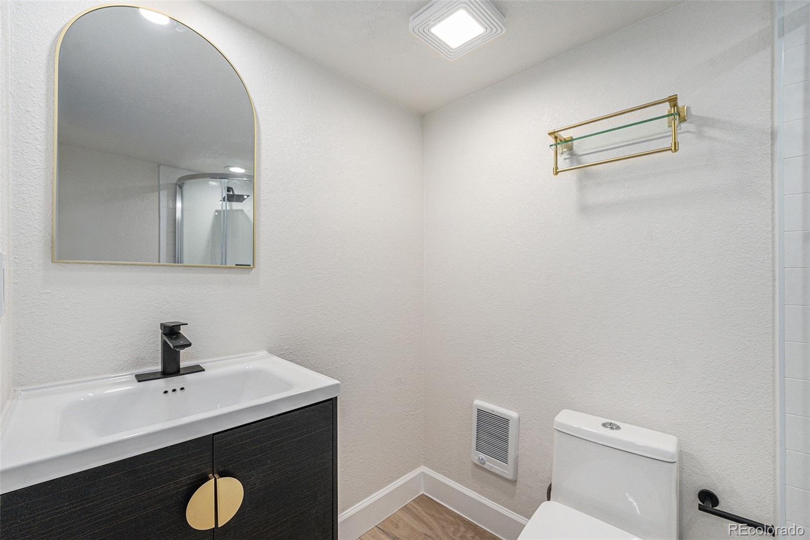 MLS Image #16 for 715 w 7th avenue,denver, Colorado