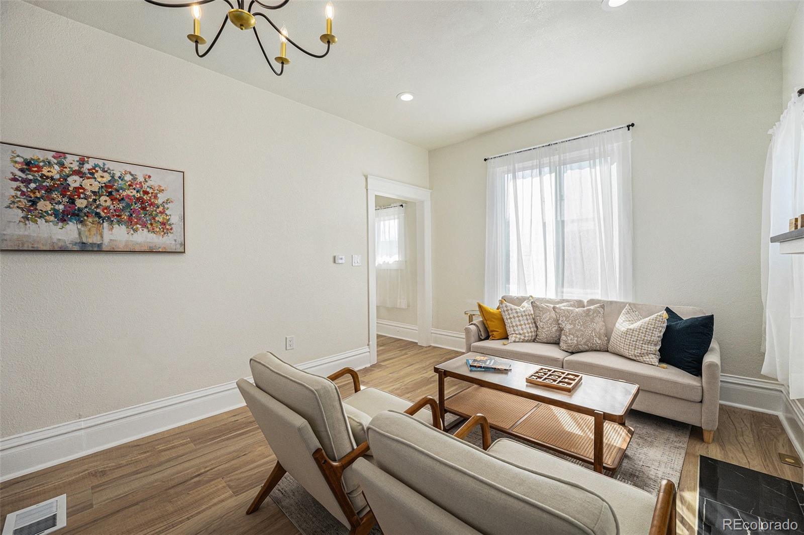 MLS Image #7 for 715 w 7th avenue,denver, Colorado