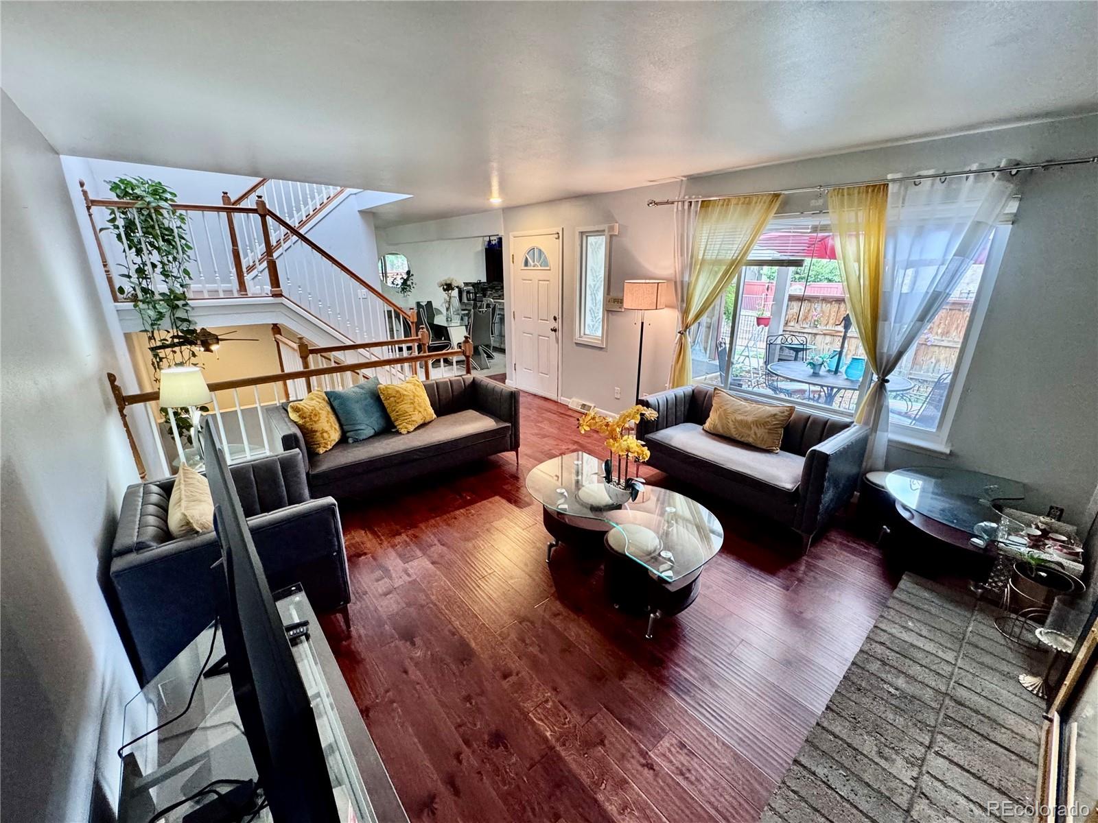 MLS Image #10 for 1151 s yosemite way,denver, Colorado