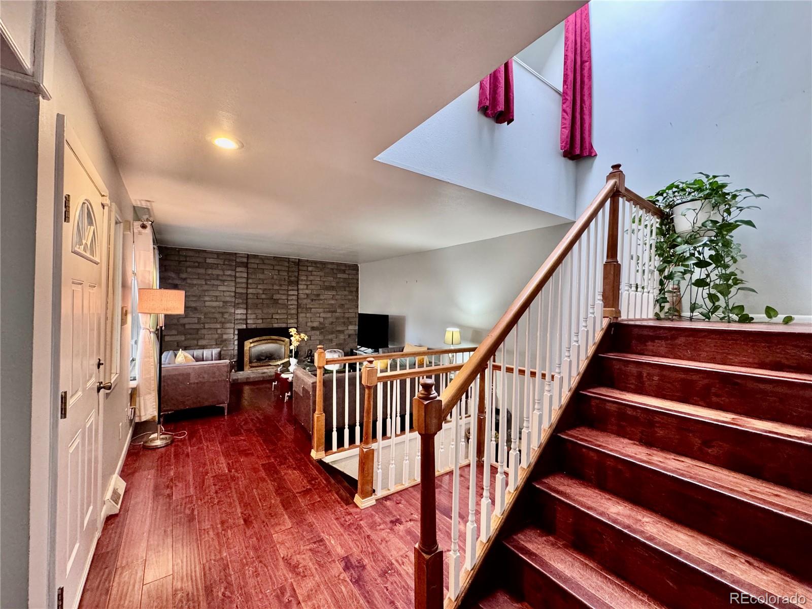 MLS Image #5 for 1151 s yosemite way,denver, Colorado