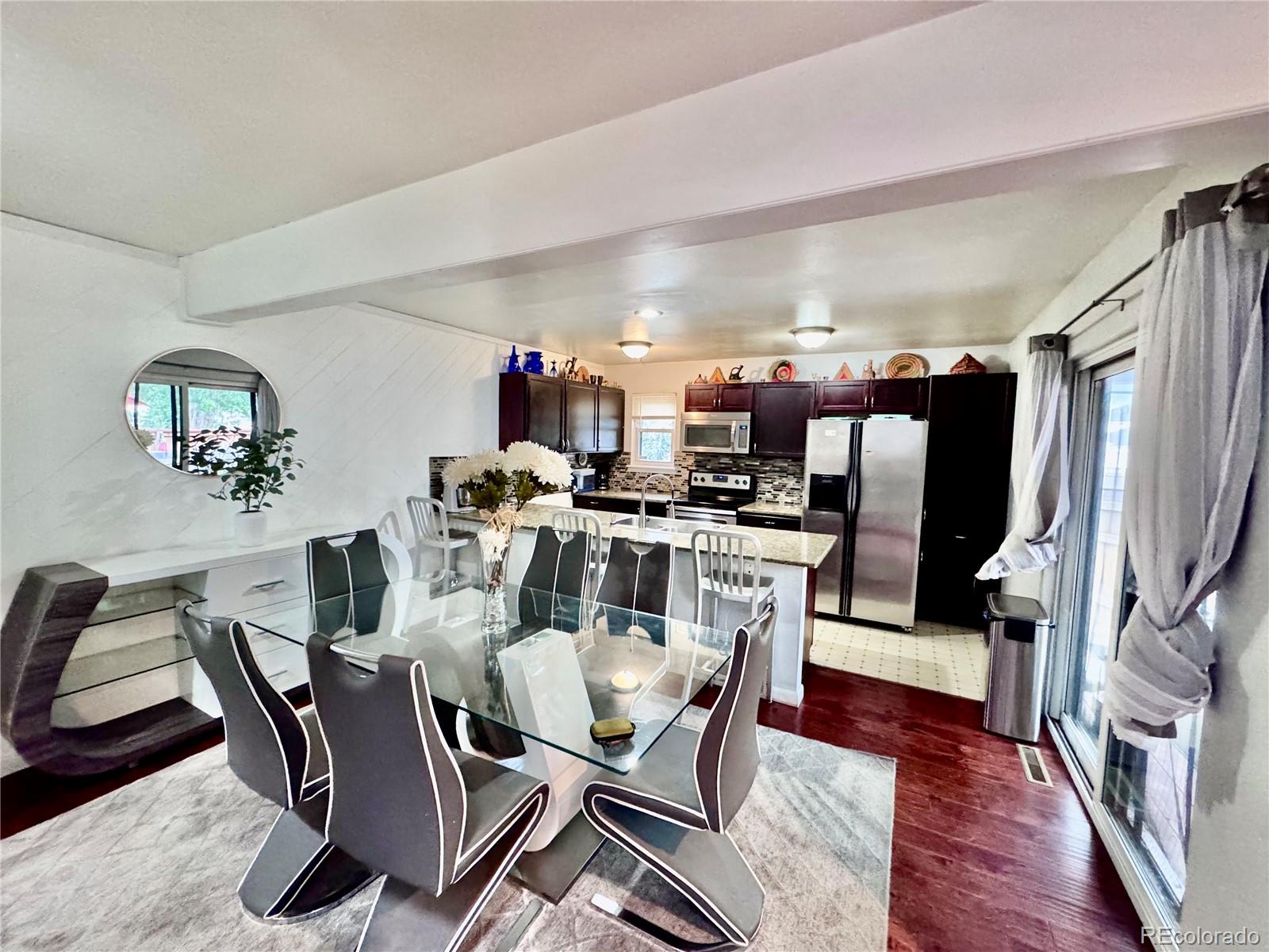 MLS Image #6 for 1151 s yosemite way,denver, Colorado