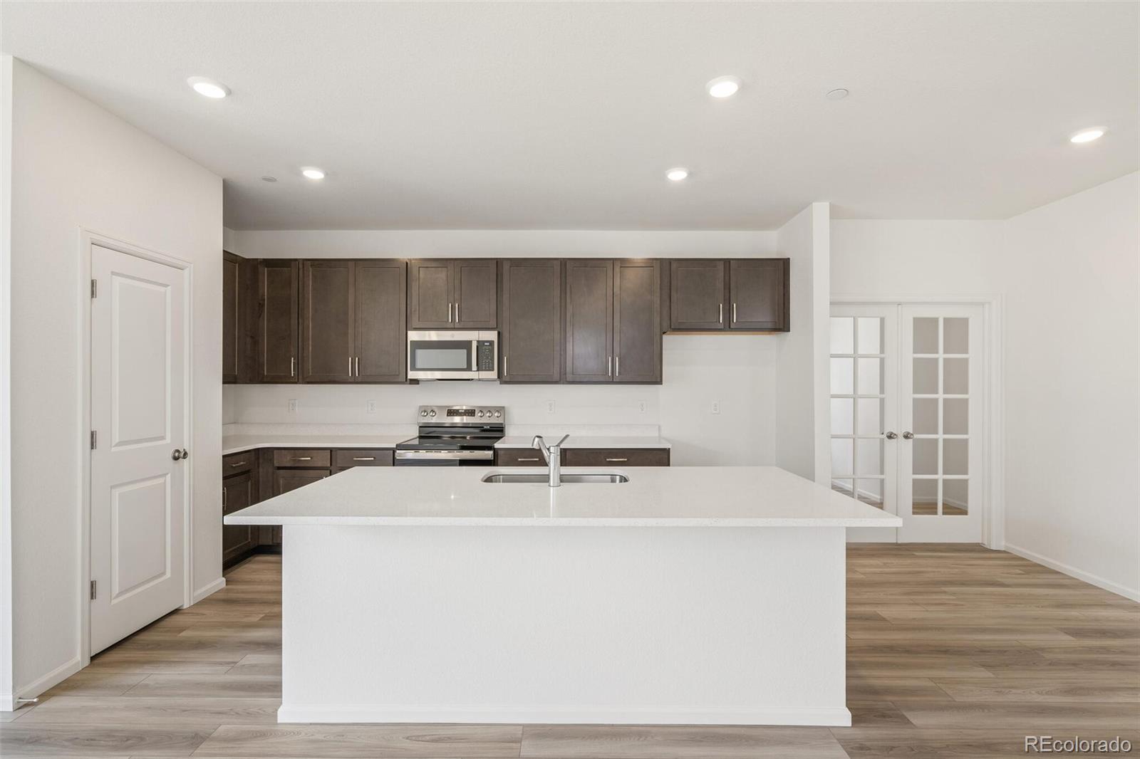 MLS Image #11 for 9313  biscay street,commerce city, Colorado