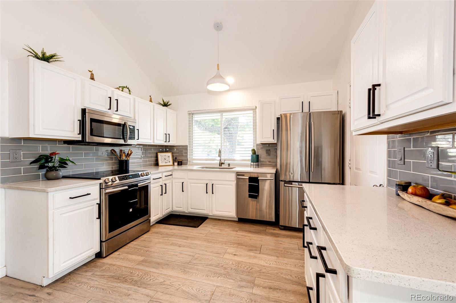 MLS Image #10 for 978 s salida street,aurora, Colorado