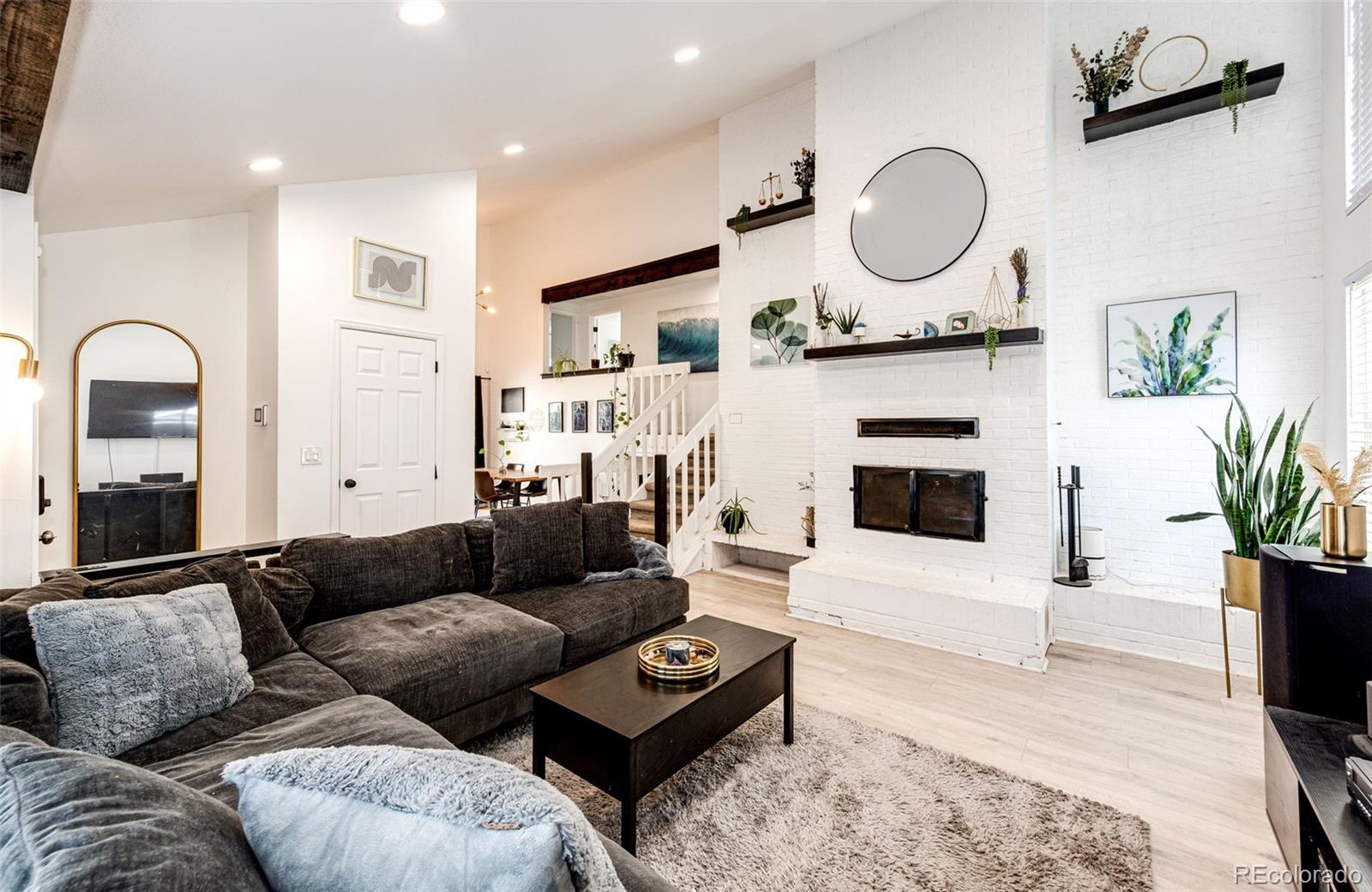 MLS Image #5 for 978 s salida street,aurora, Colorado