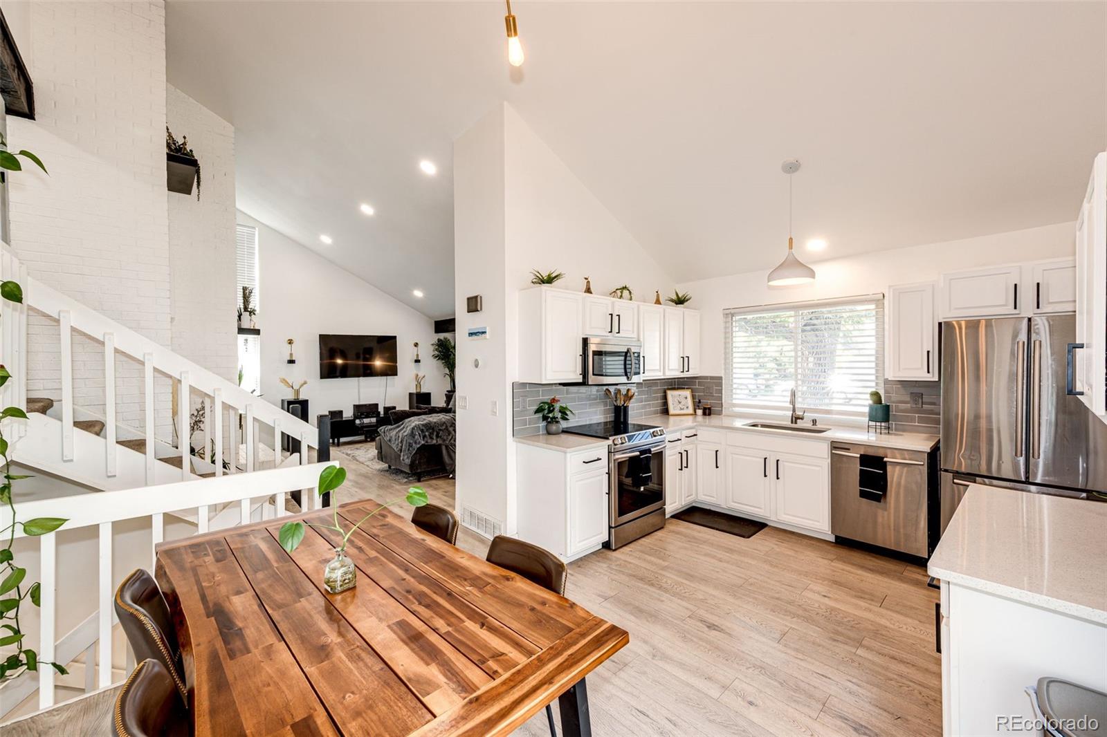 MLS Image #8 for 978 s salida street,aurora, Colorado