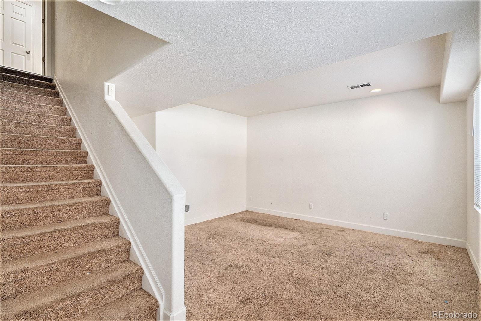 MLS Image #18 for 20108  randolph place,denver, Colorado
