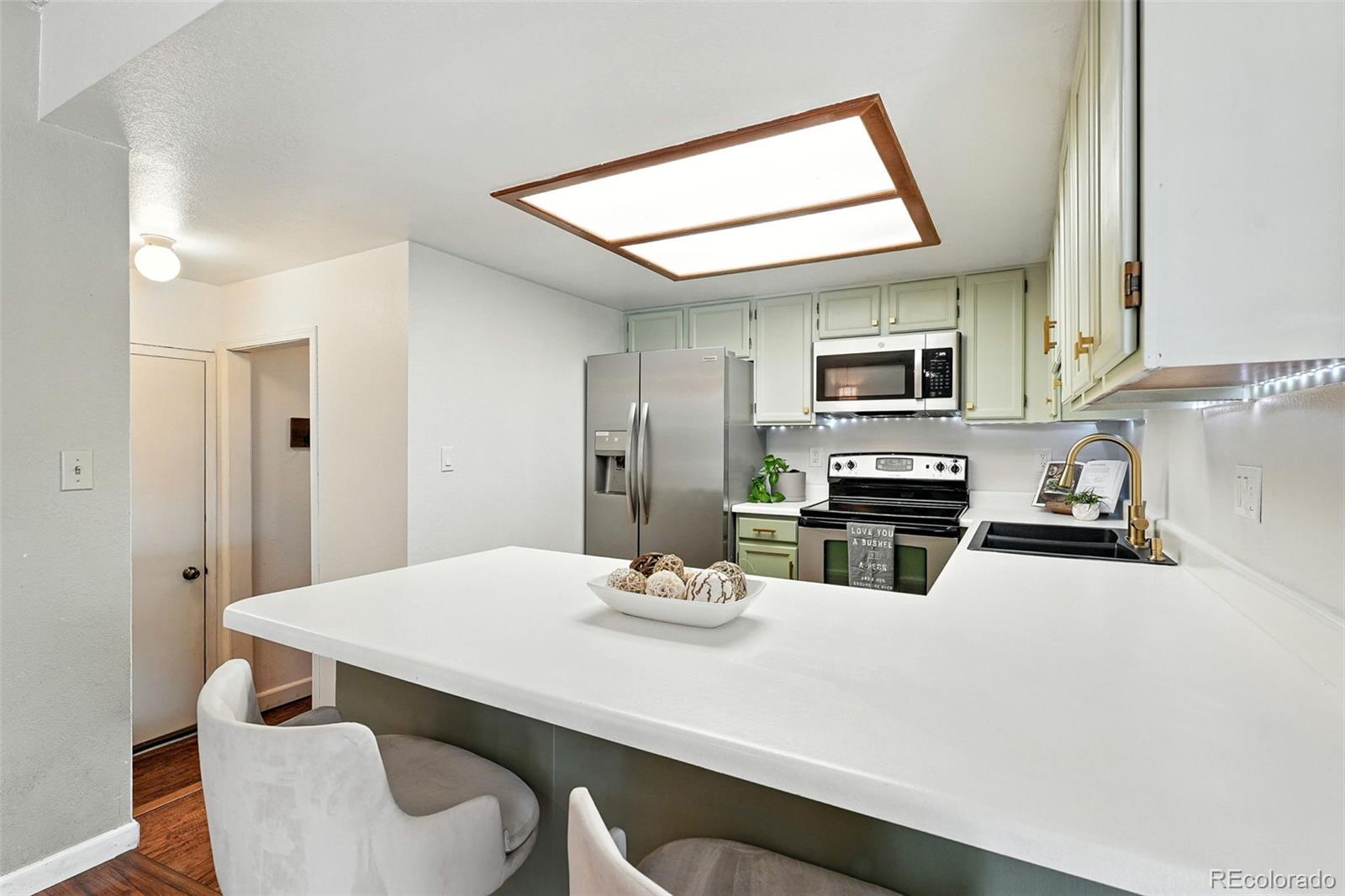 MLS Image #16 for 8422  everett way,arvada, Colorado