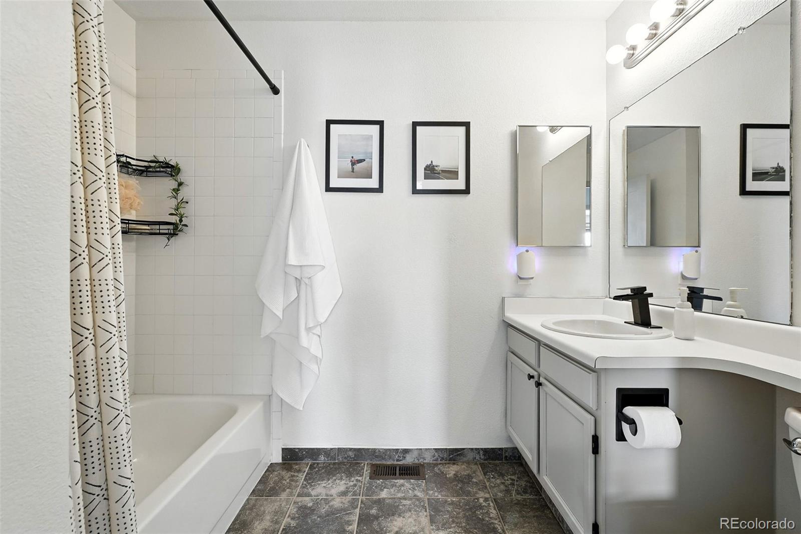 MLS Image #26 for 8422  everett way,arvada, Colorado