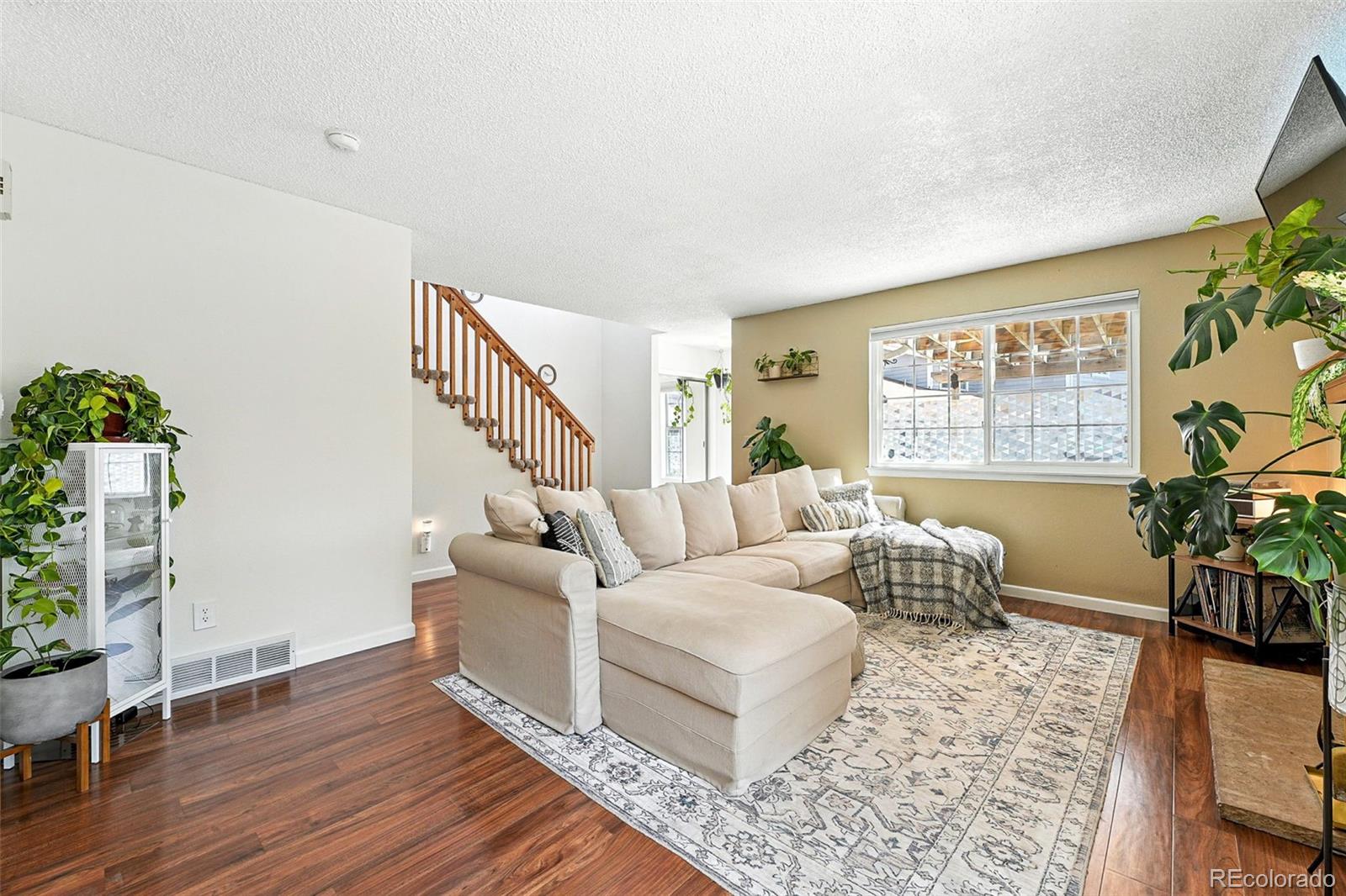MLS Image #7 for 8422  everett way,arvada, Colorado