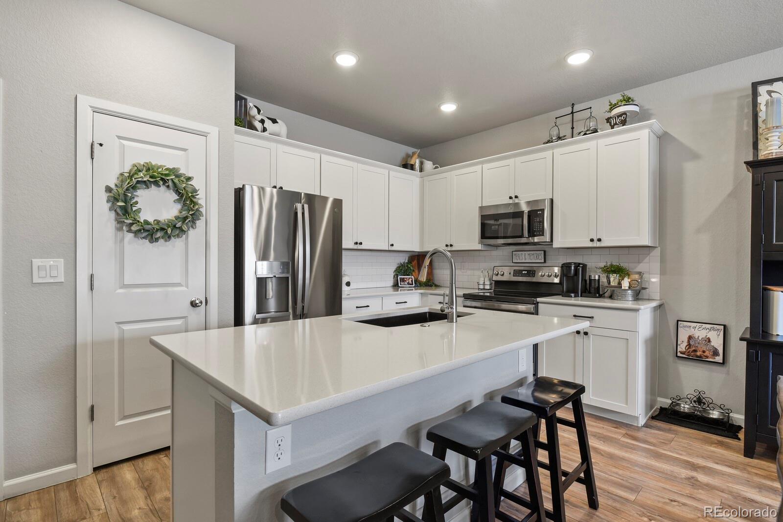 MLS Image #11 for 8765  laurel mountain view,colorado springs, Colorado