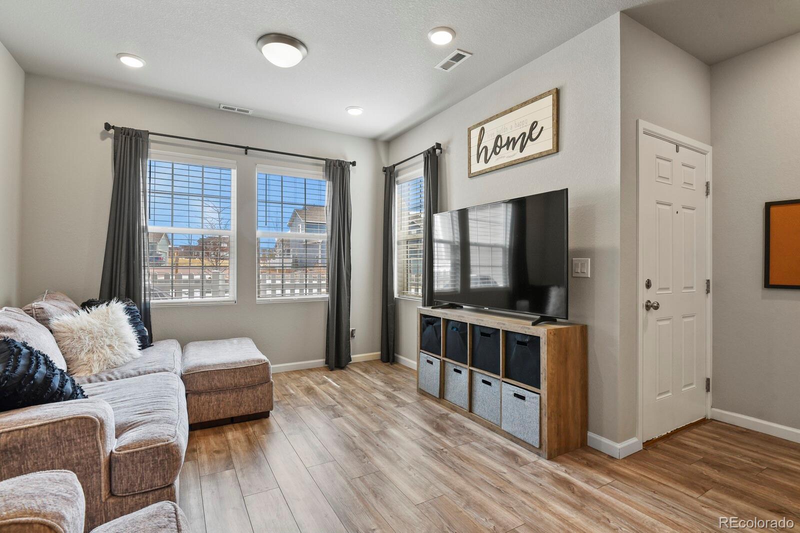 MLS Image #5 for 8765  laurel mountain view,colorado springs, Colorado