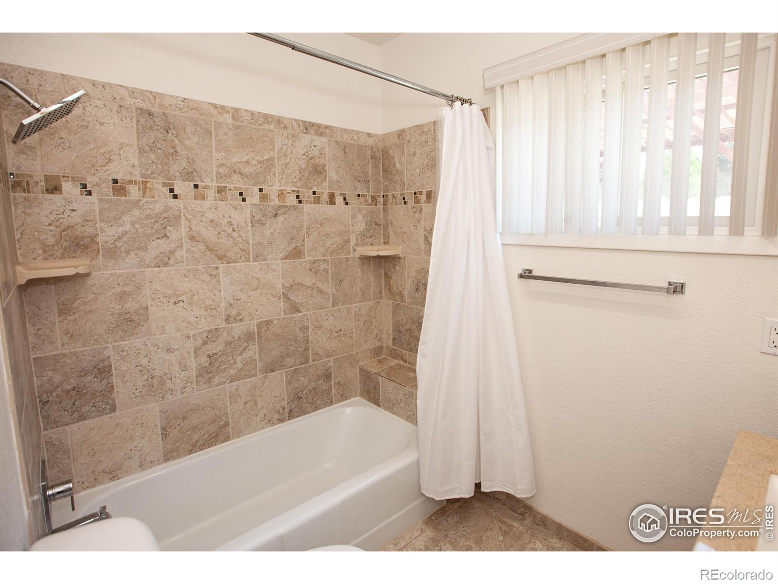 MLS Image #32 for 947  holden lane,sterling, Colorado