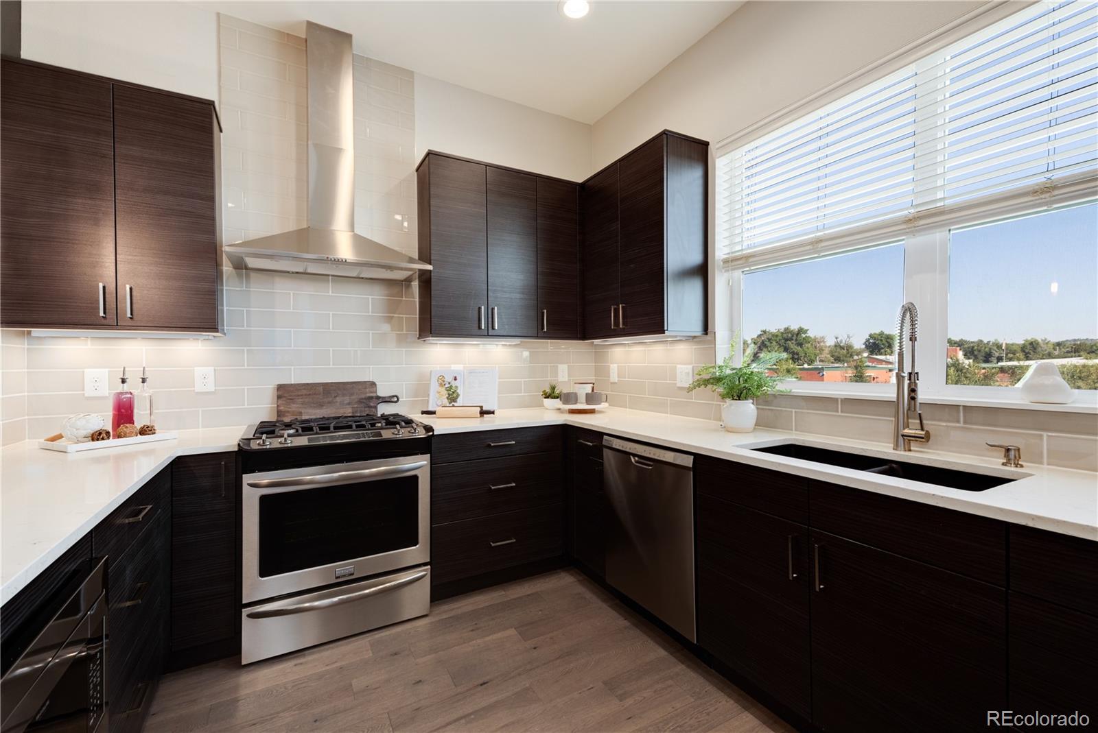 MLS Image #22 for 7861 w 51st avenue,arvada, Colorado