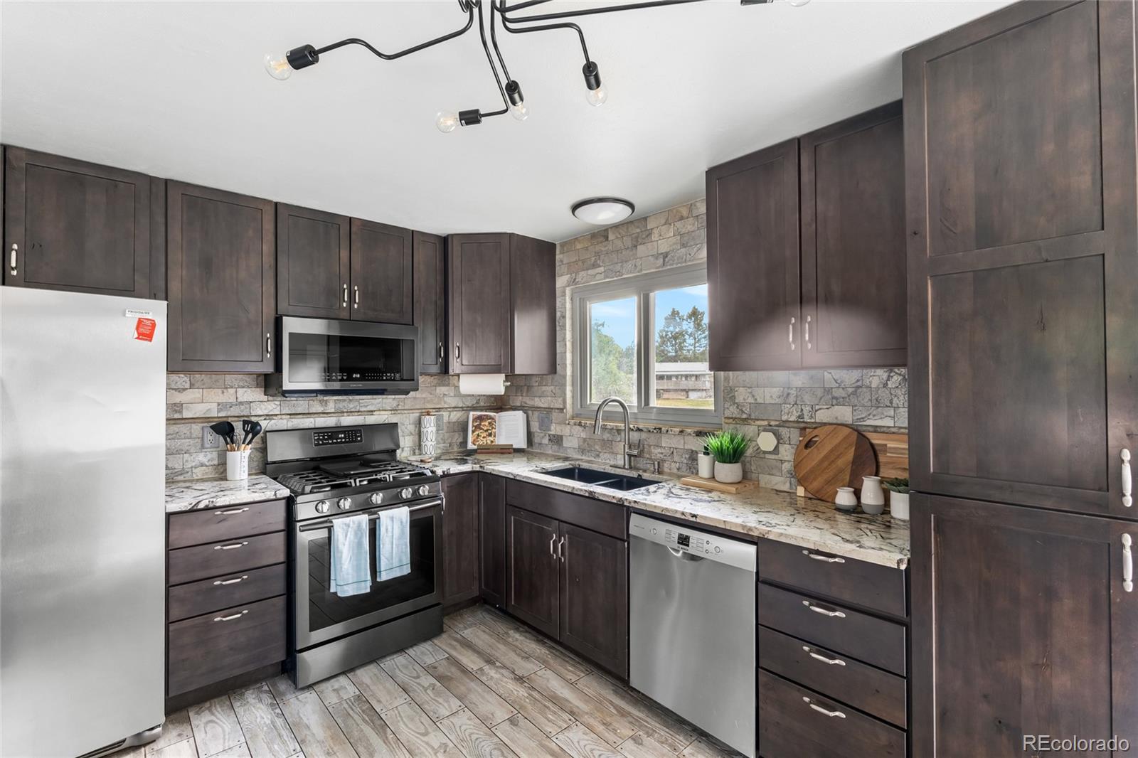 MLS Image #17 for 6254 w 79th avenue,arvada, Colorado