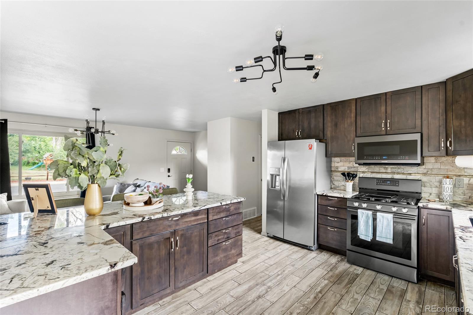 MLS Image #19 for 6254 w 79th avenue,arvada, Colorado