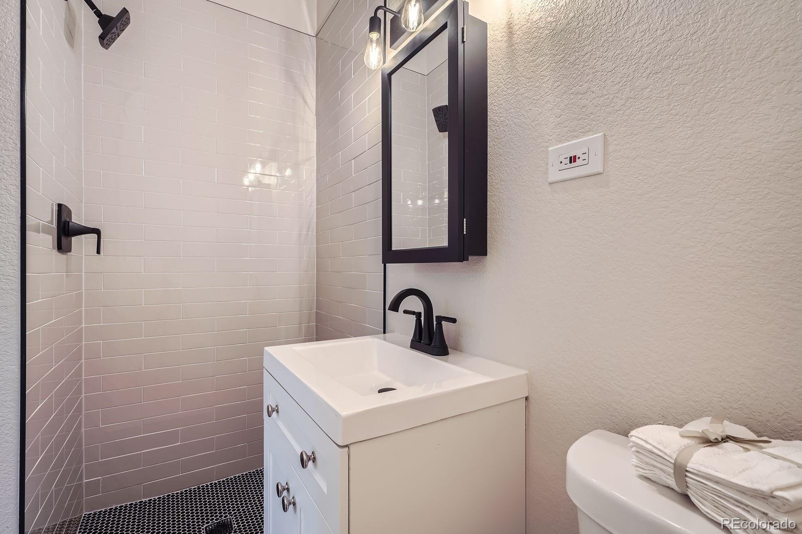 MLS Image #7 for 3654  fairfax street,denver, Colorado