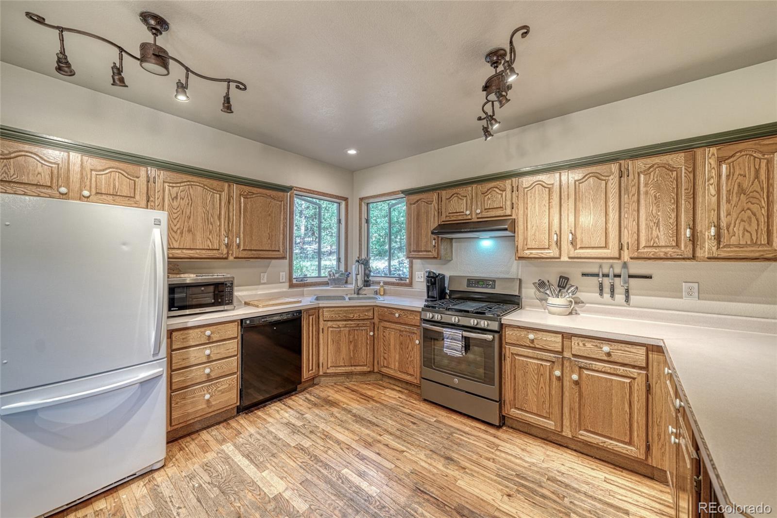 MLS Image #15 for 17755  county road 291 ,nathrop, Colorado