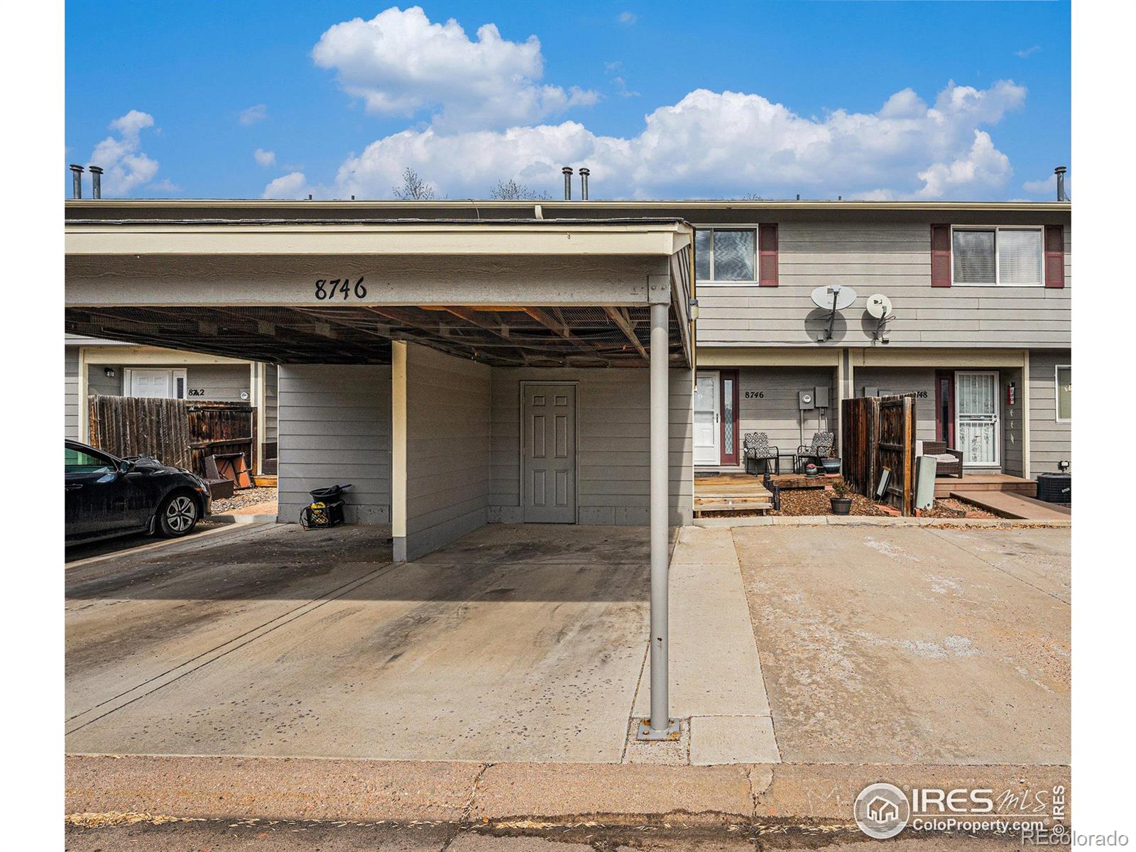 MLS Image #3 for 8746  carr loop,arvada, Colorado