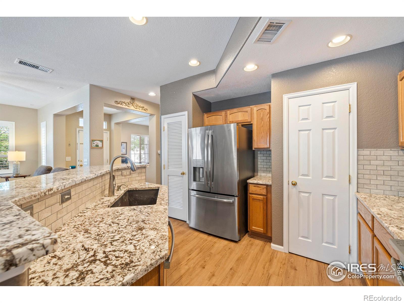 MLS Image #12 for 64  whitehaven circle,highlands ranch, Colorado