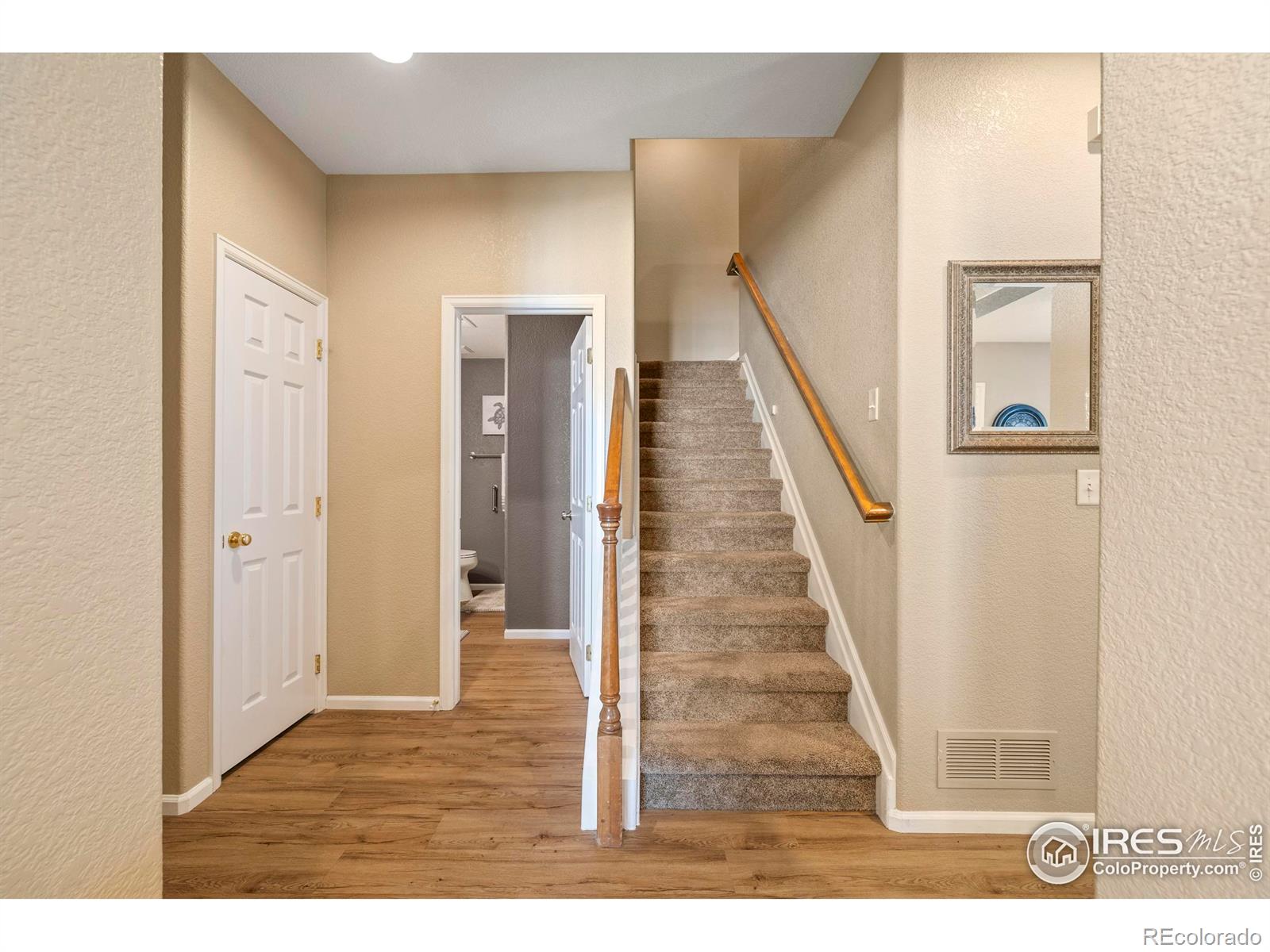 MLS Image #16 for 64  whitehaven circle,highlands ranch, Colorado