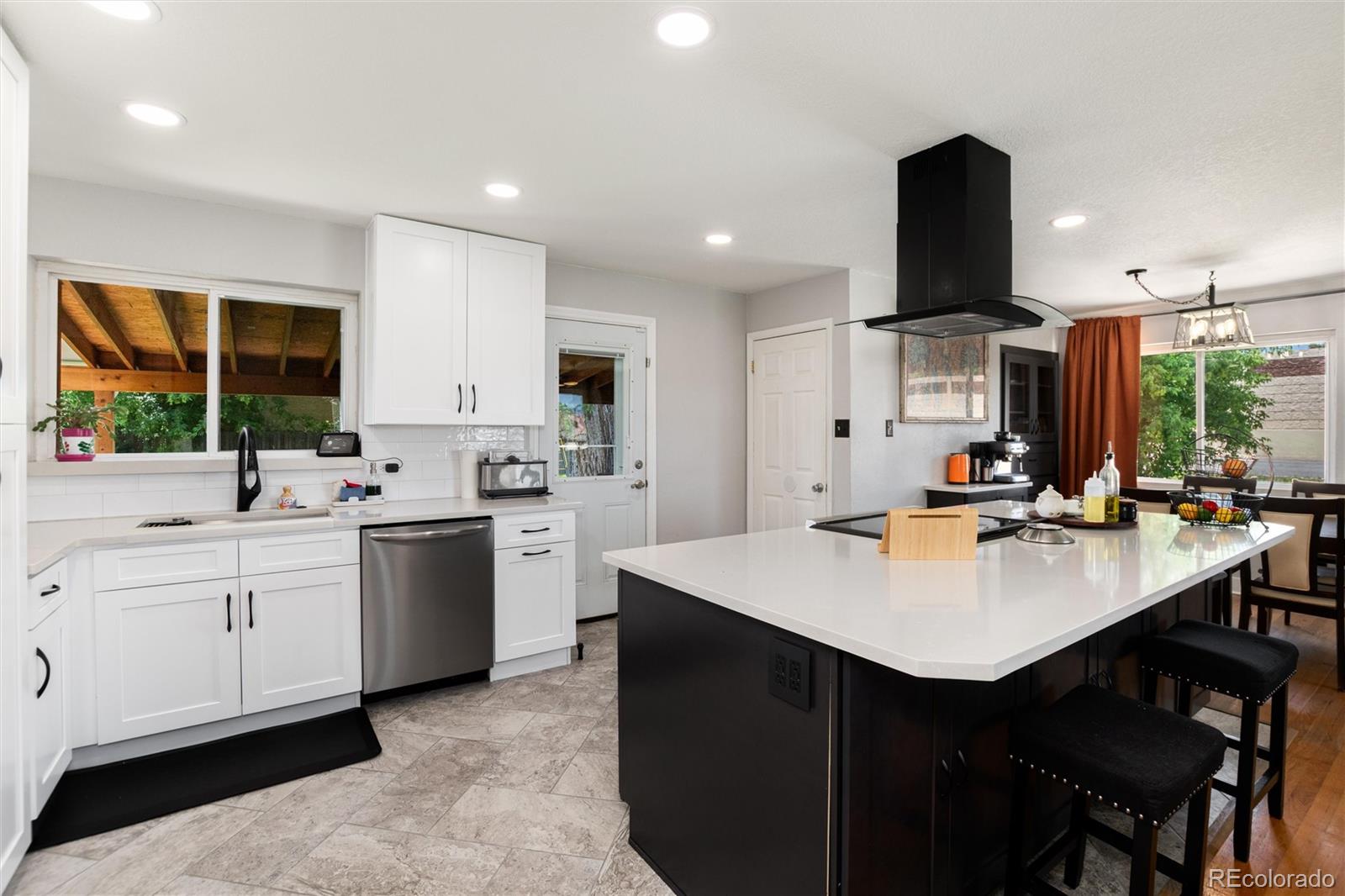 MLS Image #11 for 585  estes street,lakewood, Colorado