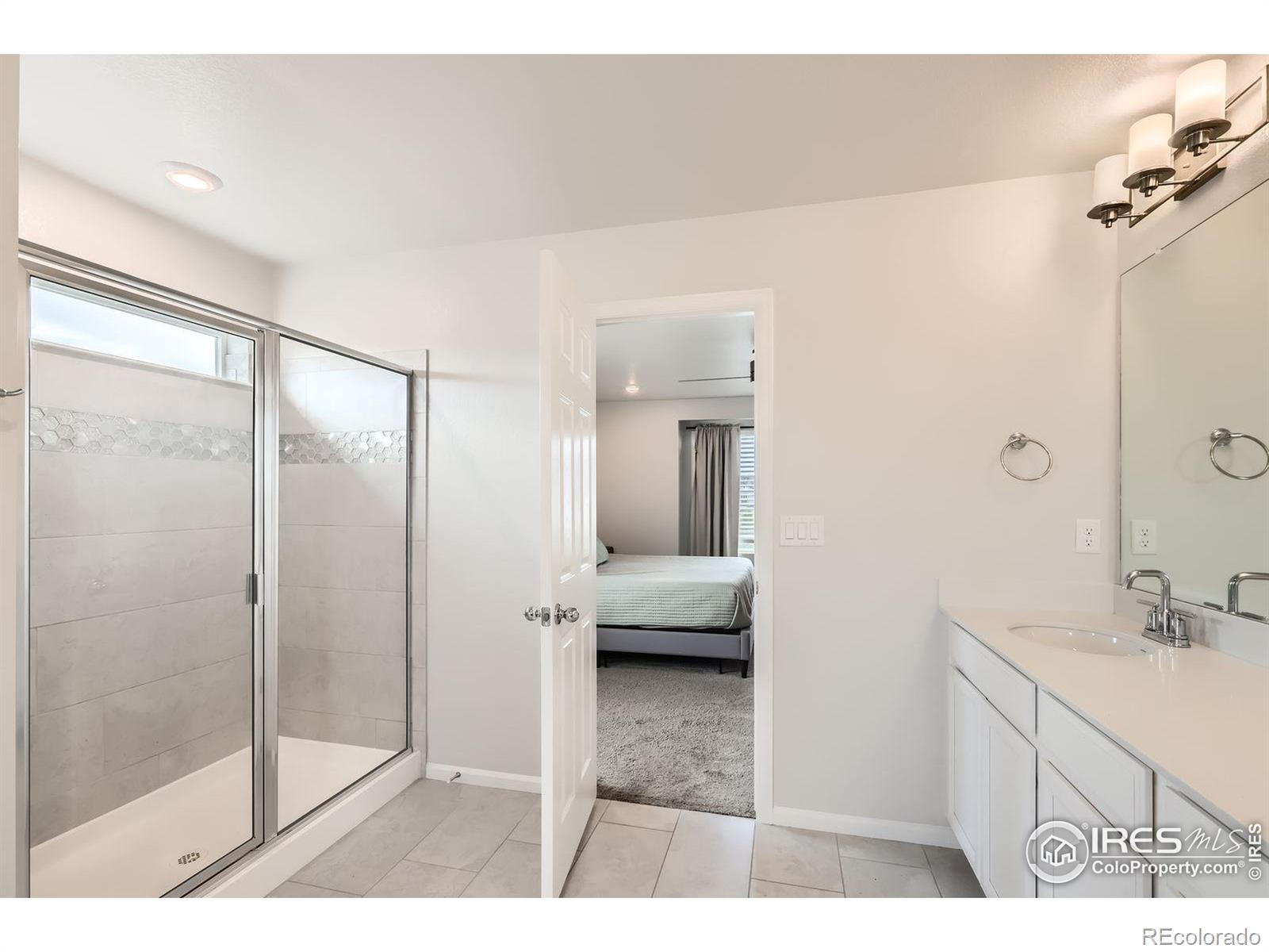 MLS Image #14 for 71  sugar beet circle,longmont, Colorado