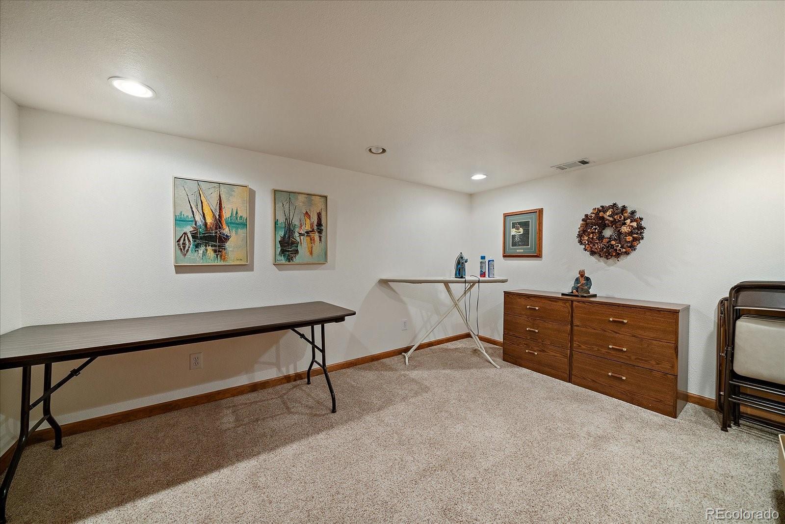 MLS Image #26 for 2210 s joliet way,aurora, Colorado