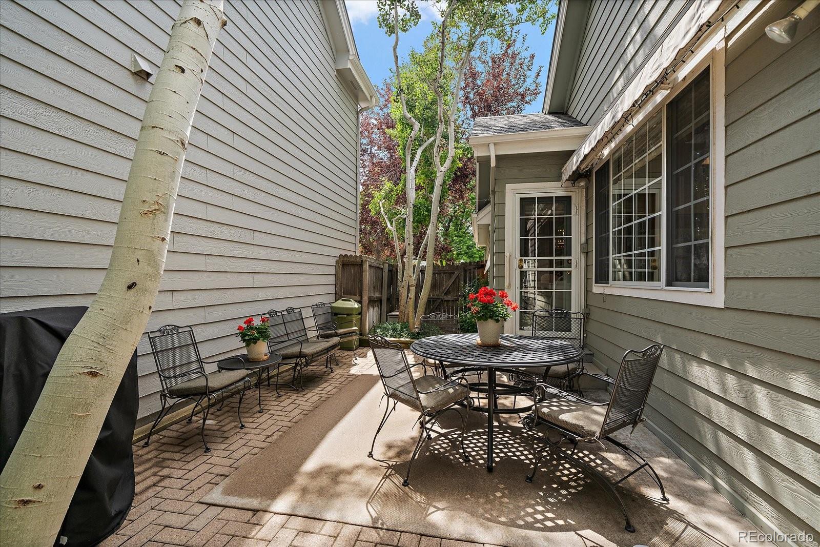 MLS Image #27 for 2210 s joliet way,aurora, Colorado