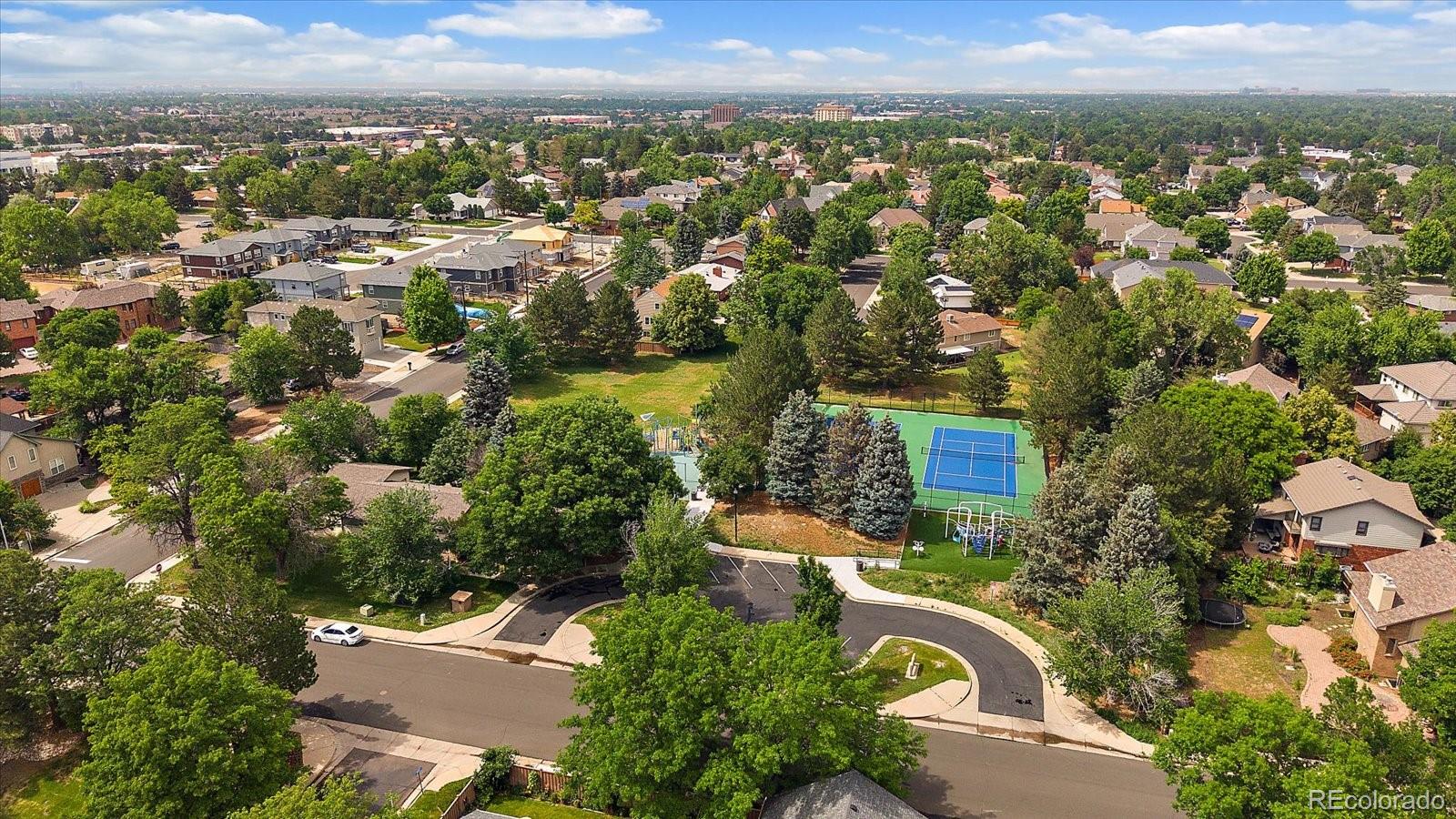 MLS Image #28 for 2210 s joliet way,aurora, Colorado
