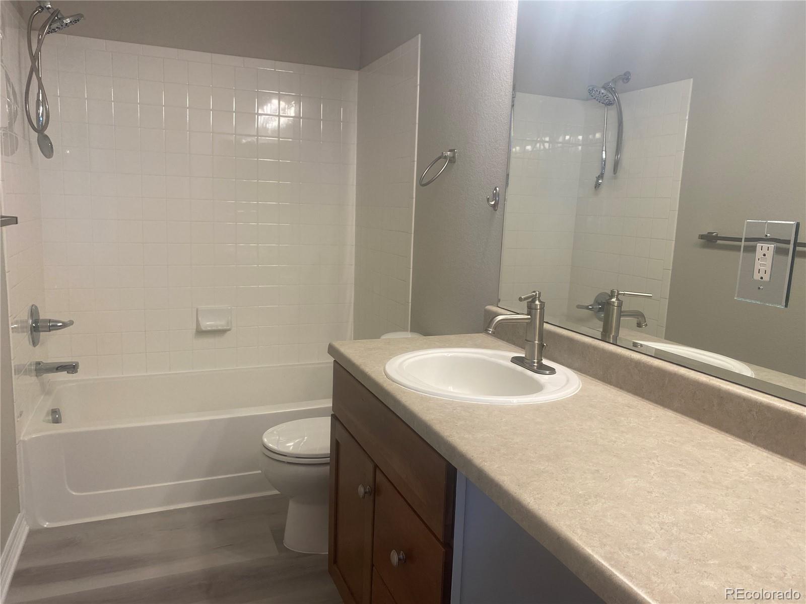 MLS Image #26 for 9768  mayfair street,englewood, Colorado