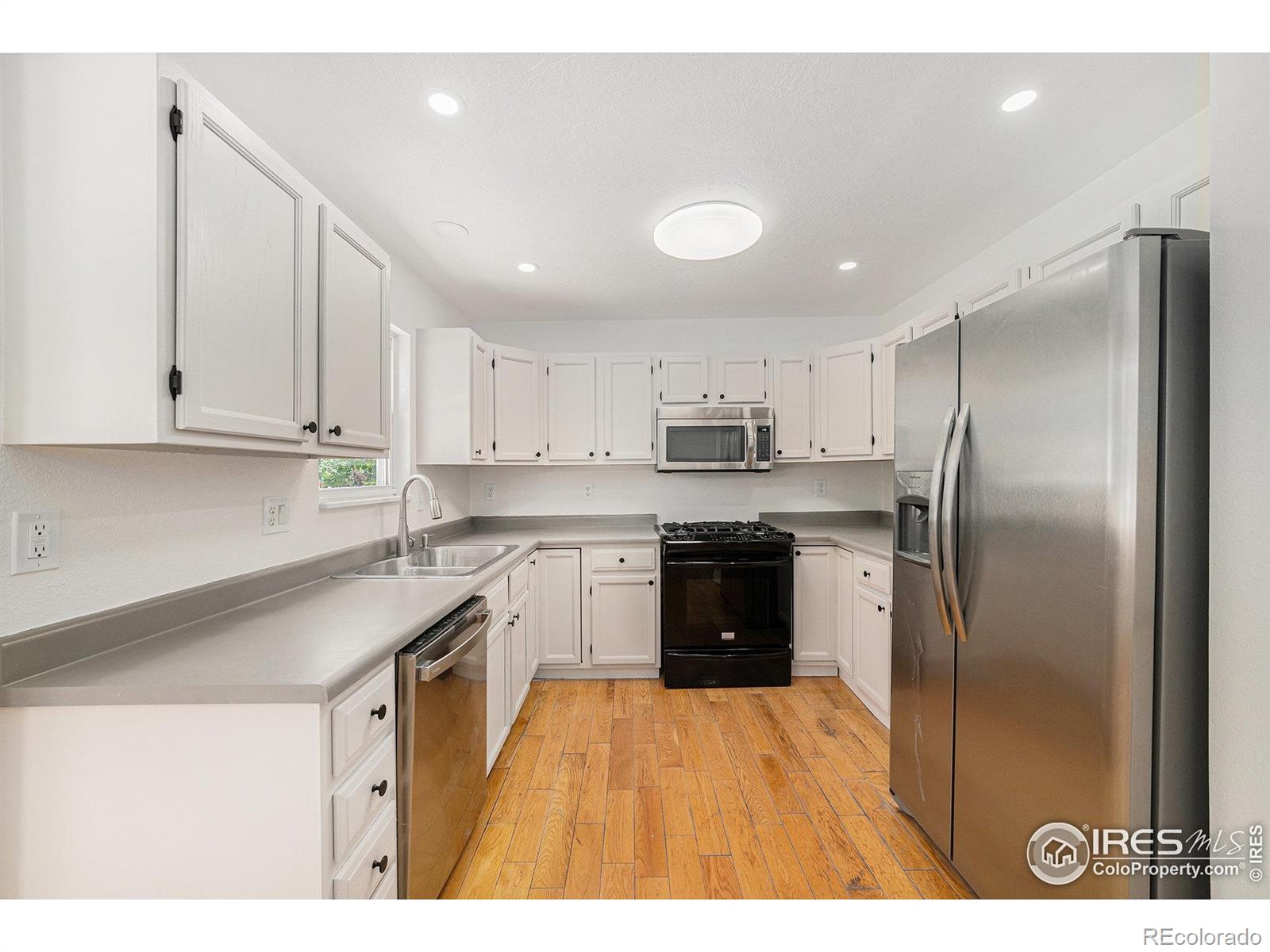 MLS Image #5 for 4000  meadows avenue,evans, Colorado