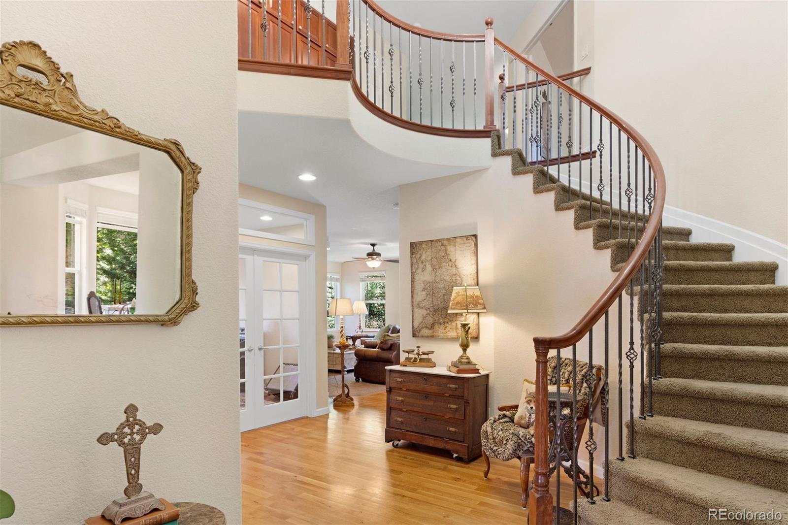 MLS Image #2 for 121  osprey lane,lyons, Colorado