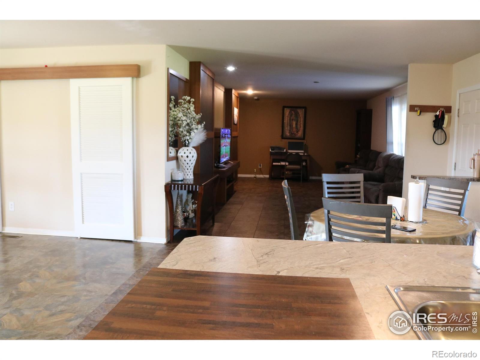 MLS Image #24 for 279 s county road 149 ,strasburg, Colorado