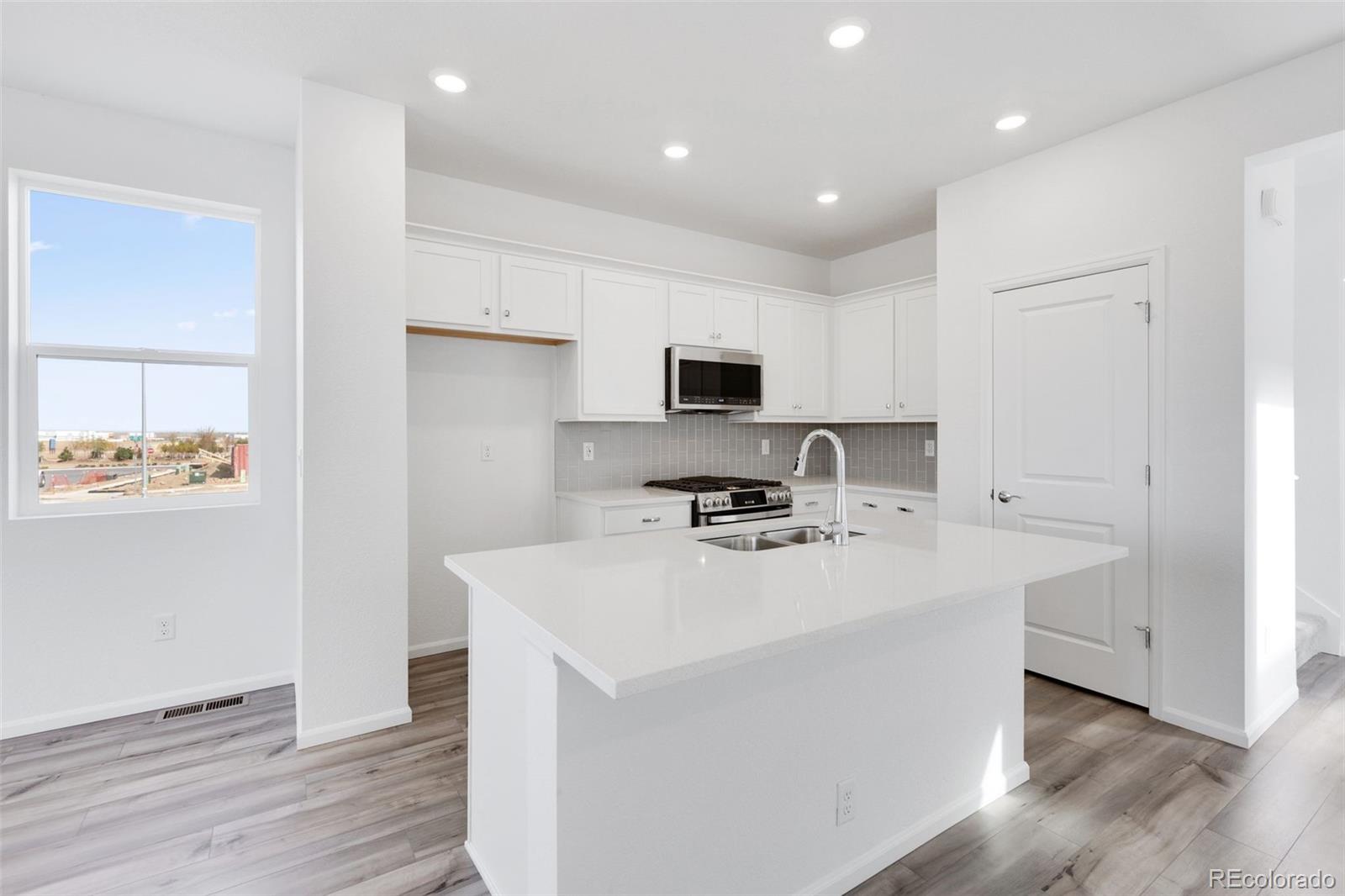 MLS Image #12 for 5479 n elk street,aurora, Colorado