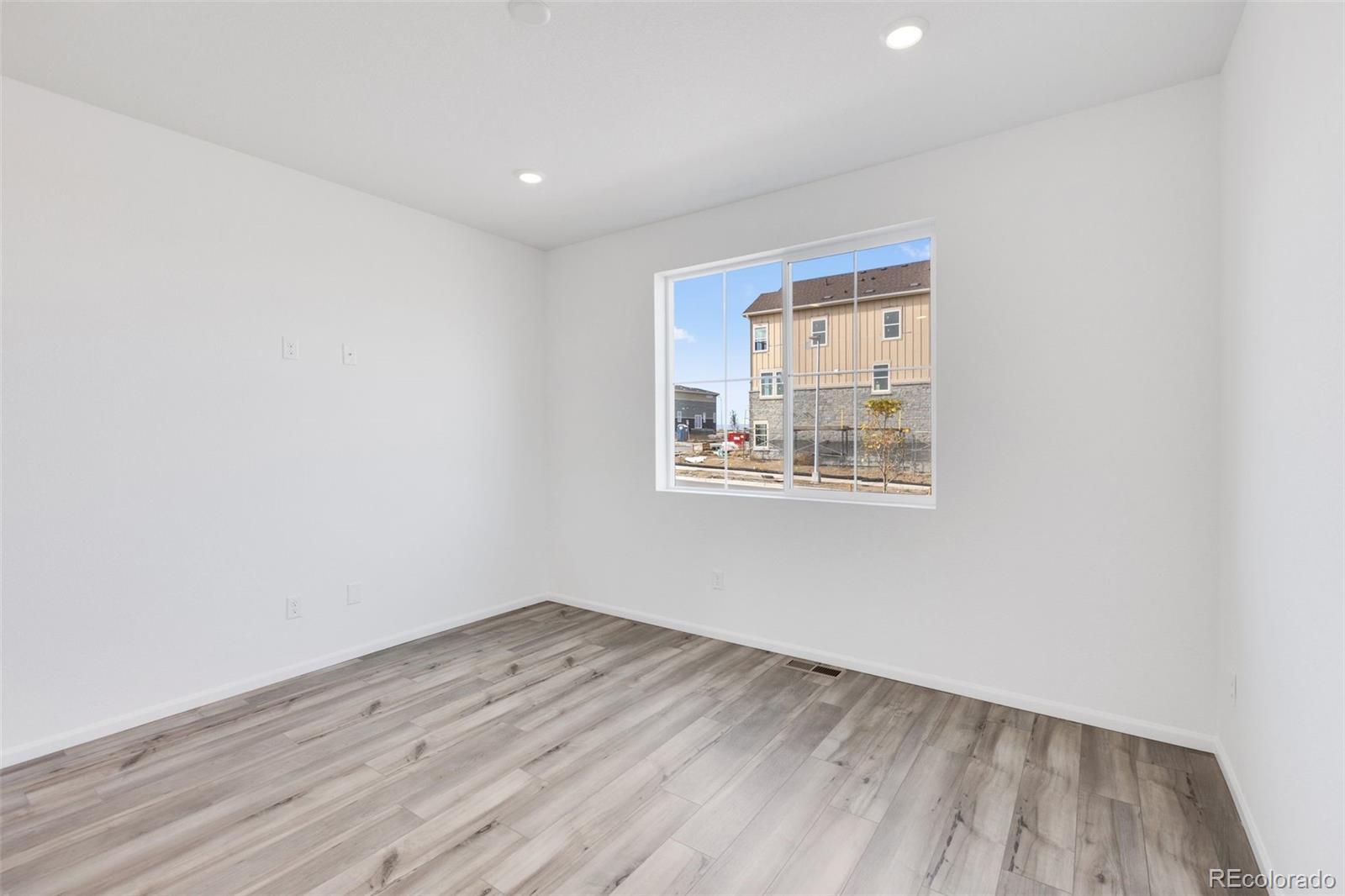 MLS Image #18 for 5479 n elk street,aurora, Colorado