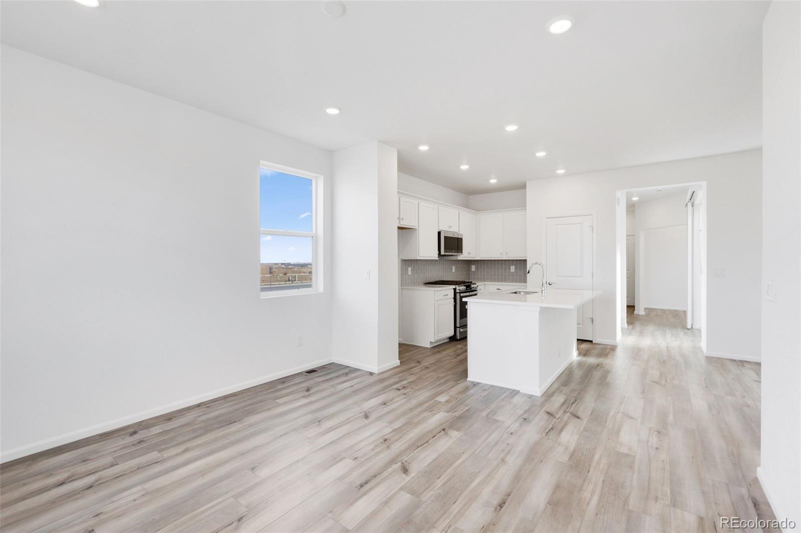 MLS Image #4 for 5479 n elk street,aurora, Colorado