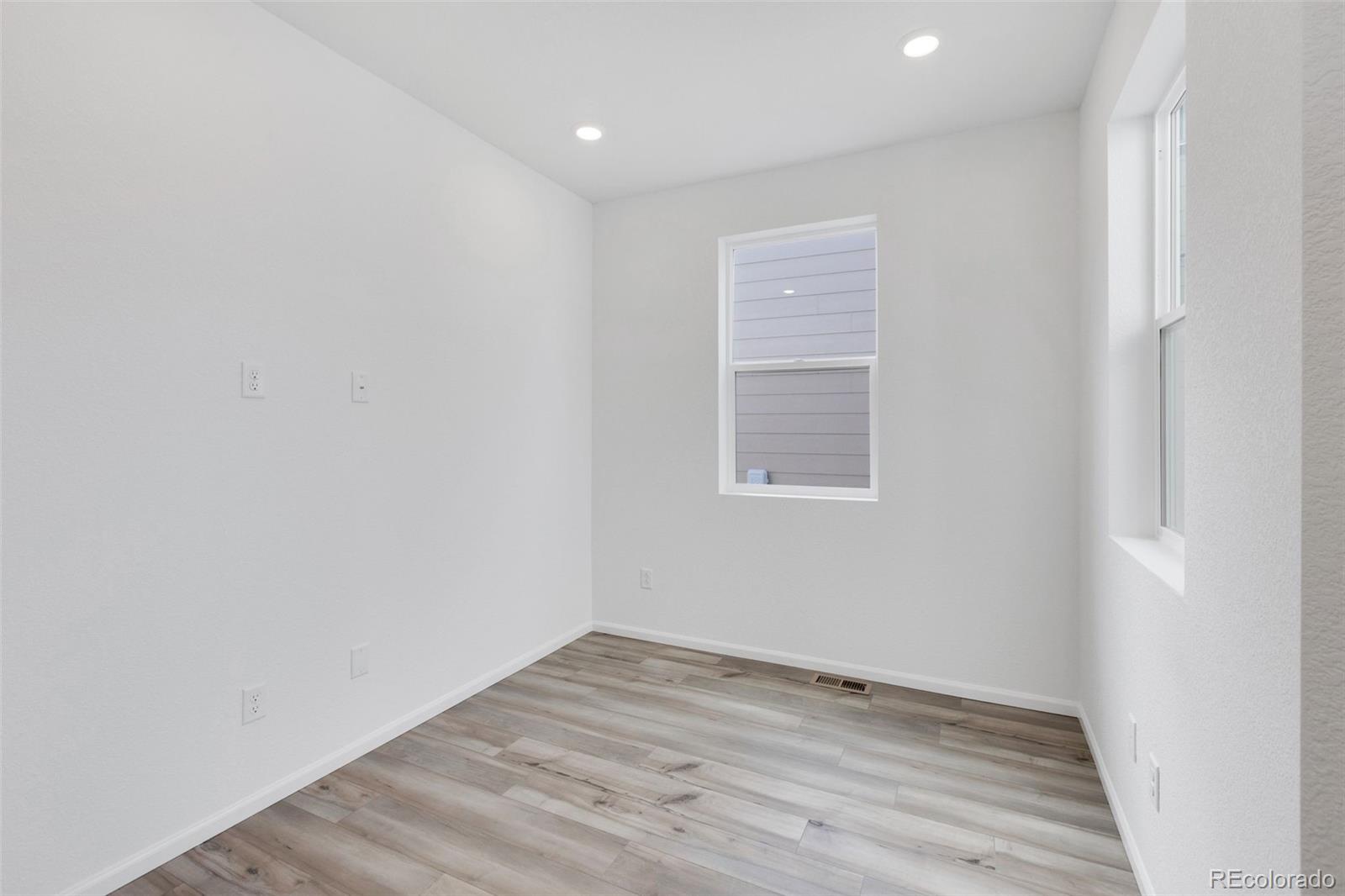 MLS Image #5 for 5479 n elk street,aurora, Colorado