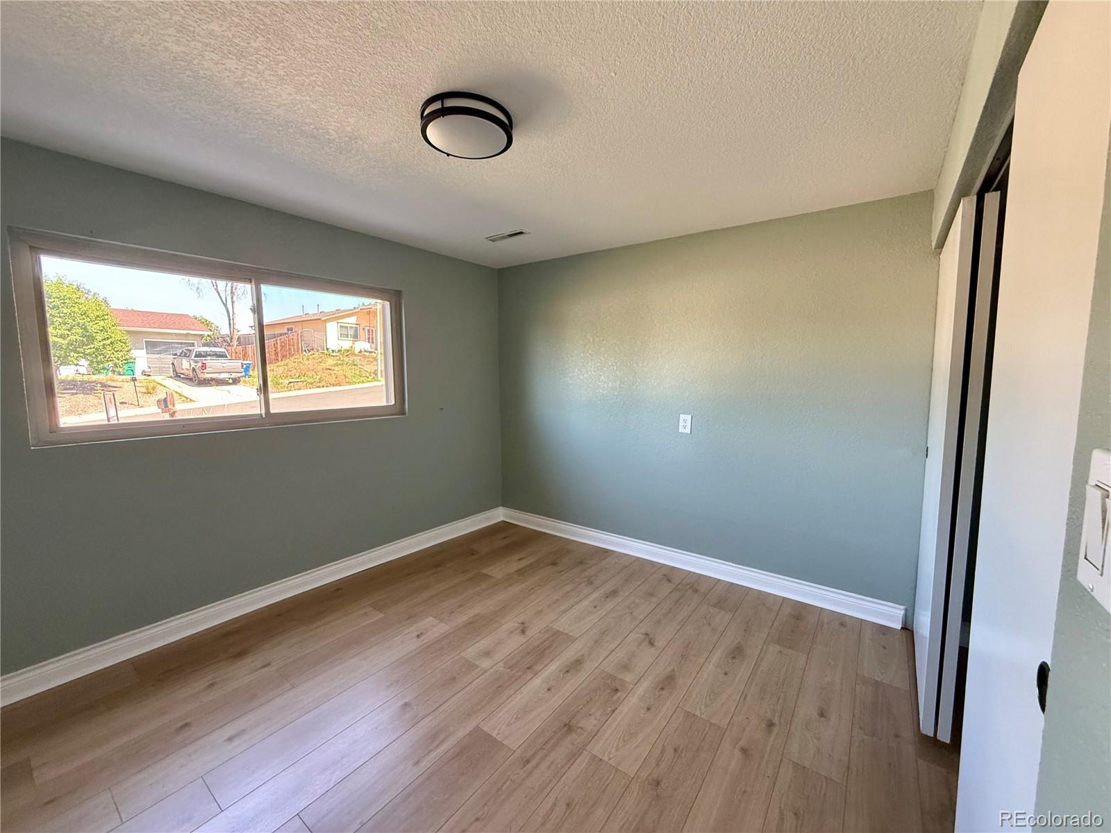 MLS Image #18 for 8127  lafayette street,denver, Colorado