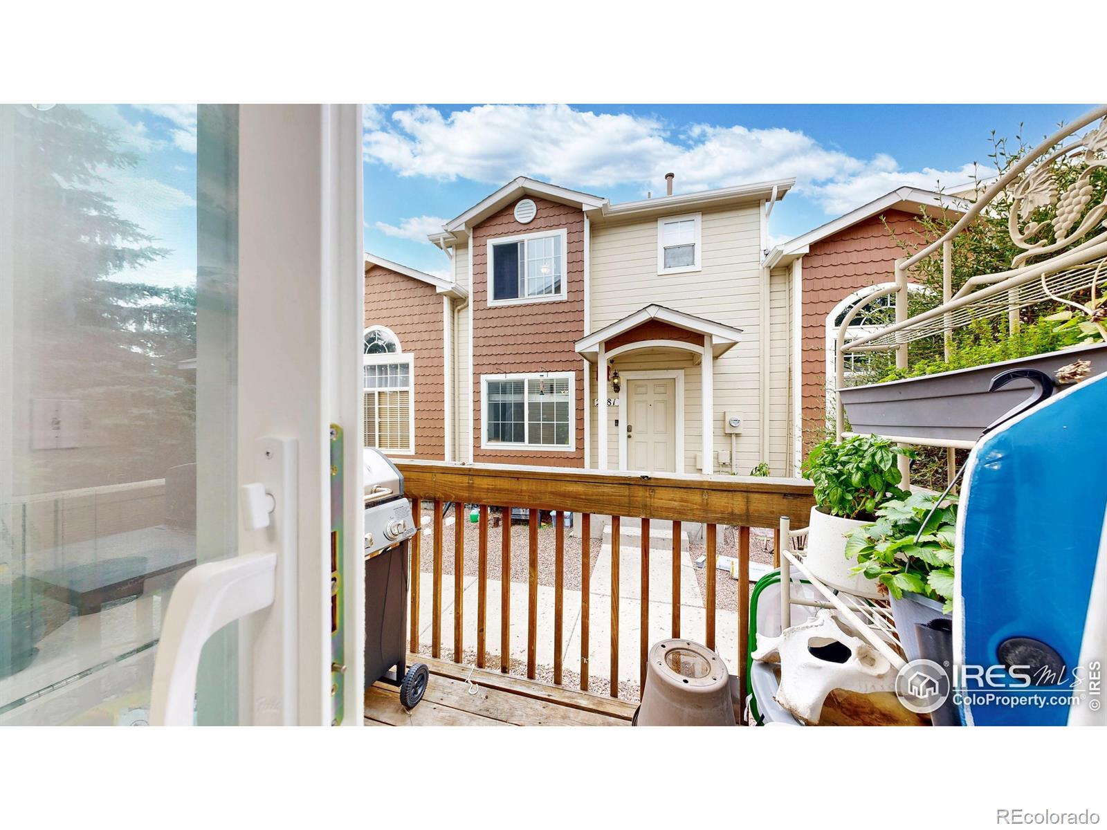 MLS Image #10 for 2593  mesa springs view,colorado springs, Colorado