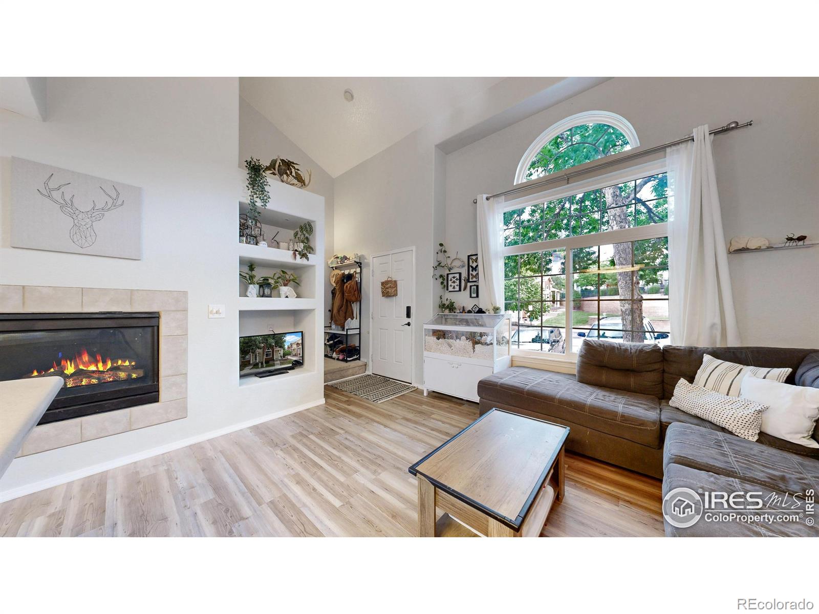 MLS Image #4 for 2593  mesa springs view,colorado springs, Colorado