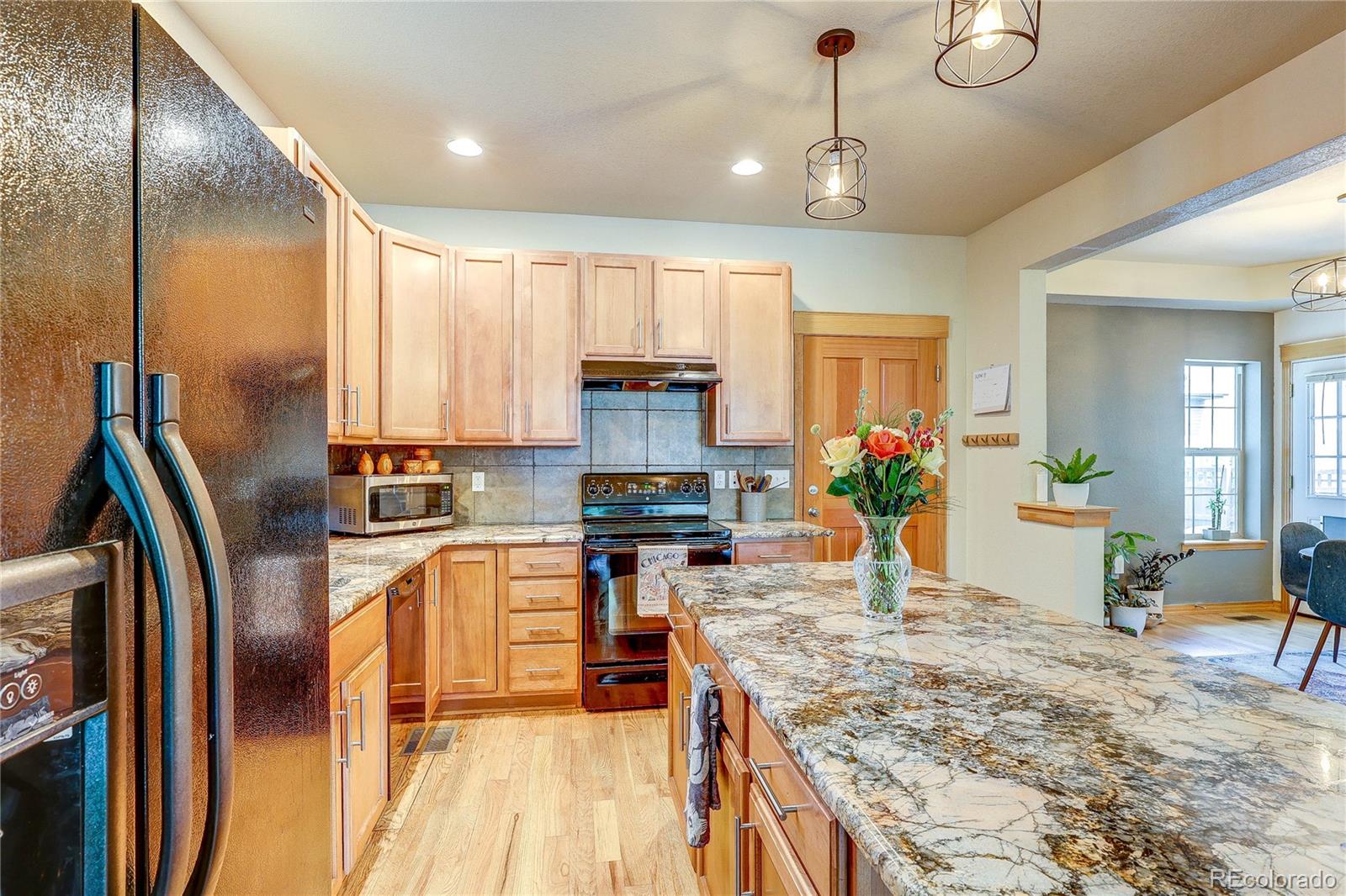 MLS Image #11 for 3354  wabash street,denver, Colorado