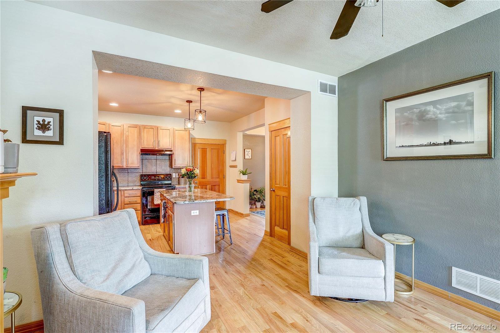 MLS Image #7 for 3354  wabash street,denver, Colorado