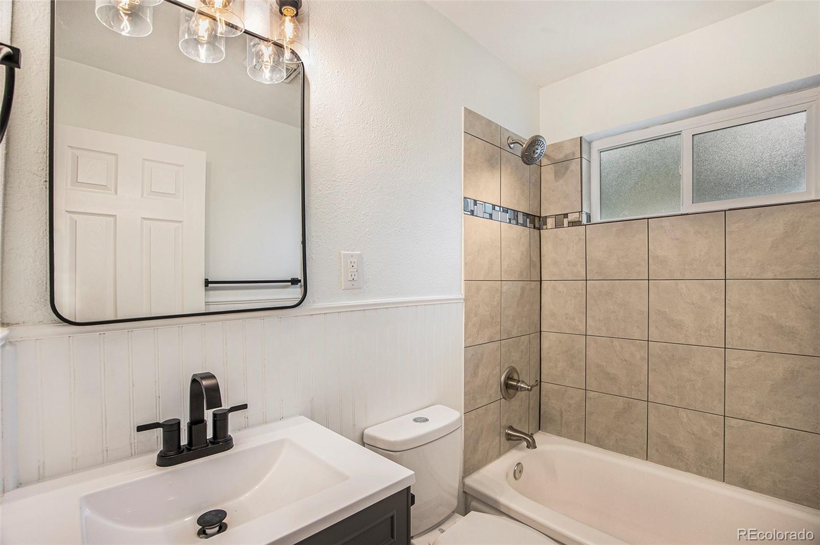 MLS Image #11 for 1550  eppinger boulevard,thornton, Colorado