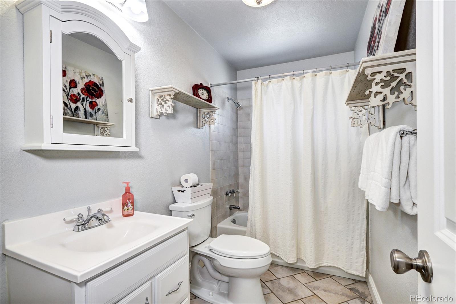 MLS Image #28 for 2449  county road 45 ,hudson, Colorado