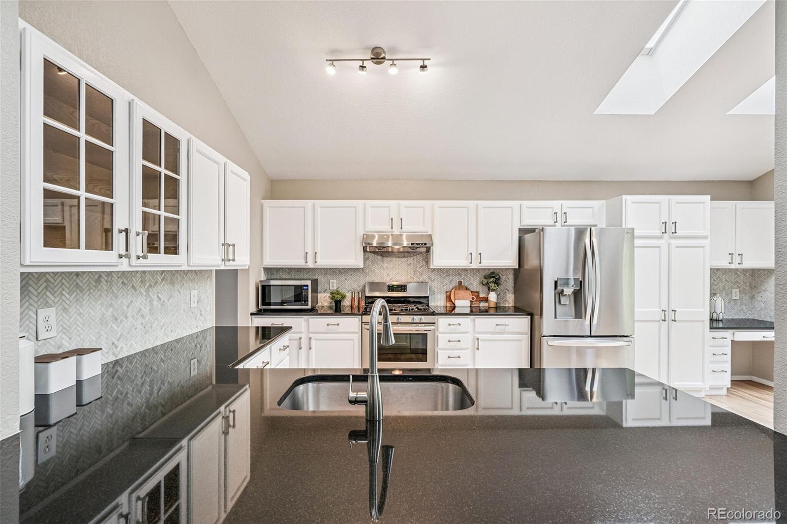 MLS Image #7 for 6713 w 98th circle,westminster, Colorado