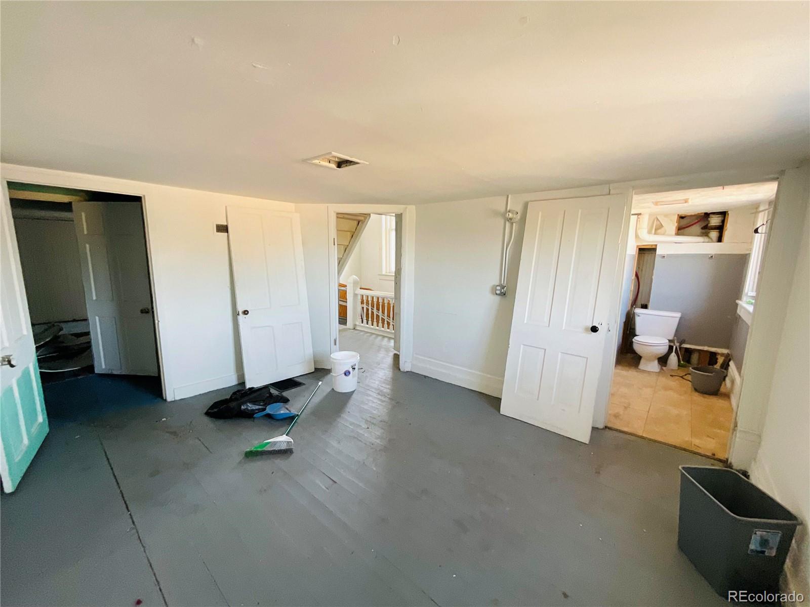 MLS Image #18 for 1143 e evans avenue,pueblo, Colorado