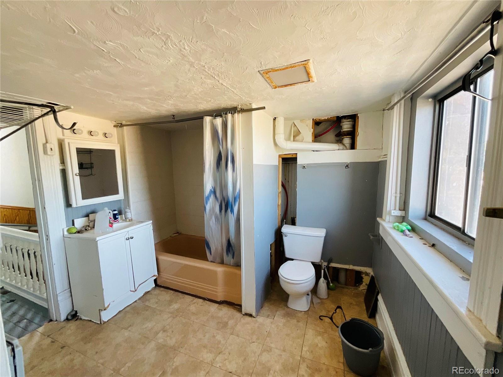 MLS Image #19 for 1143 e evans avenue,pueblo, Colorado
