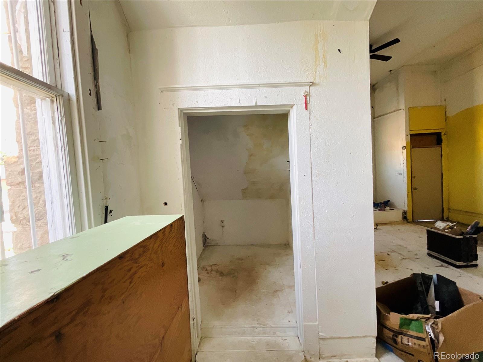 MLS Image #33 for 1143 e evans avenue,pueblo, Colorado