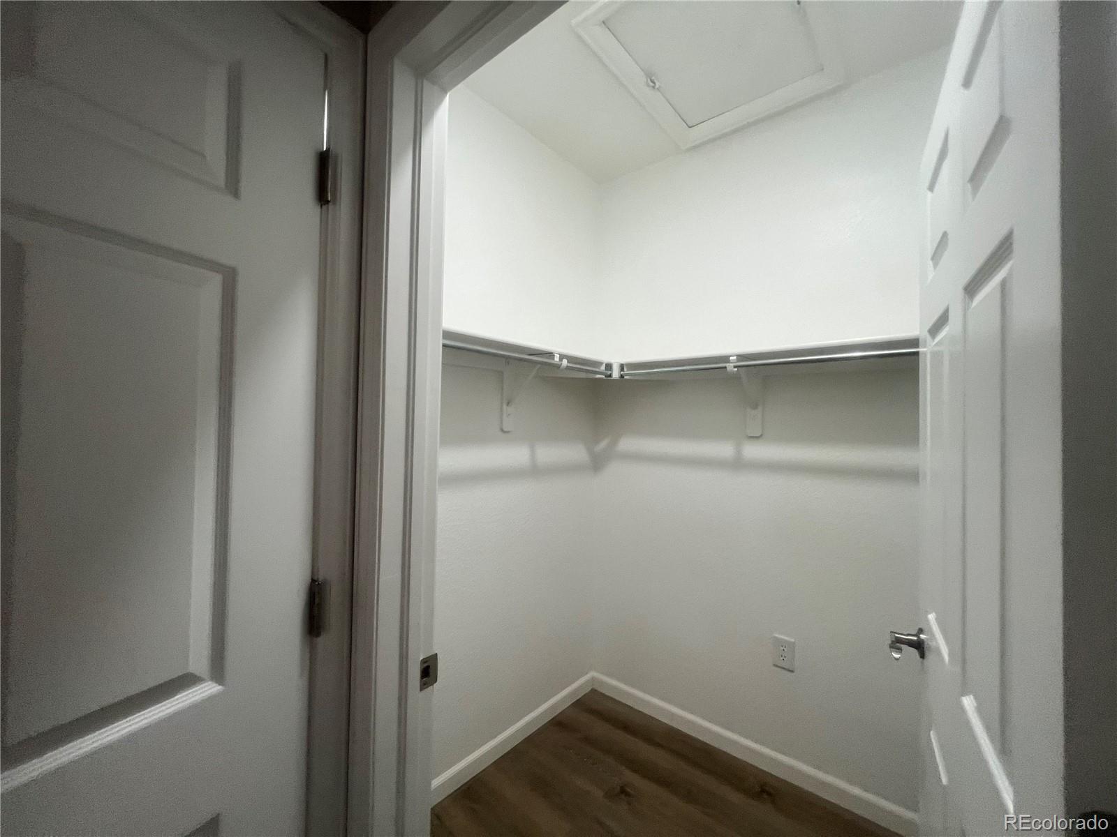 MLS Image #17 for 14400  albrook drive,denver, Colorado